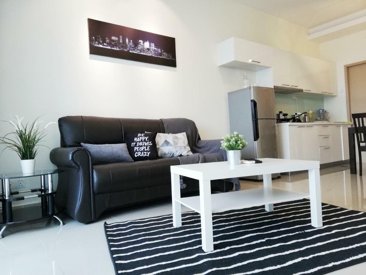 Ara Damansara Oasis Residence, Specious Home 4-8Pax, 8Min Subang Airport, 10Min Sunway Petaling Jaya Exterior foto